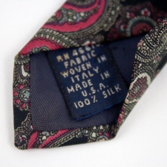 Oak Room Paisley Silk Necktie Tie - Picture 5 of 5